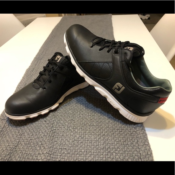 footjoy size 9